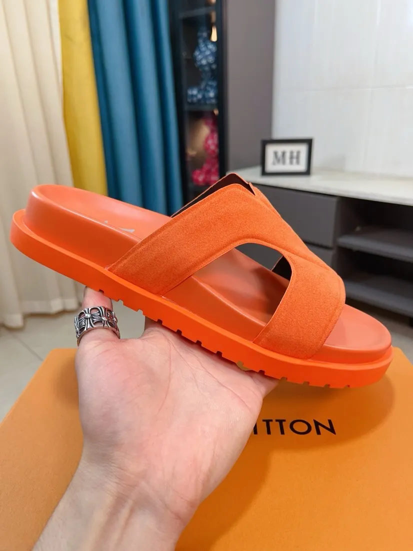 Men's shoes 💰300🌹🌹【LV】Multi-color new men's slippers, original top quality version, original special frosted cowhide➕sheepskin inner and side, non-slip combination sole, more stable walking, more comfortable and lightweight, high-end and generous, size: 38~44